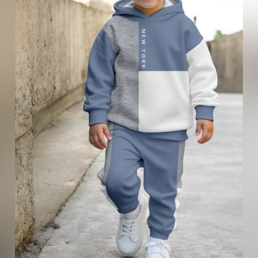 NWT Boys 2pc Colorblock New York Hoodie & Jogger Set